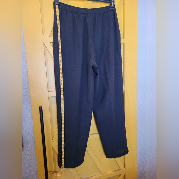 Stephen Peters Black Pleated High-Waisted Trouser Pants - Picture 10 of 12